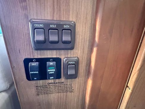 Used 2014 Mercedes-Benz Sprinter 3500 image 48