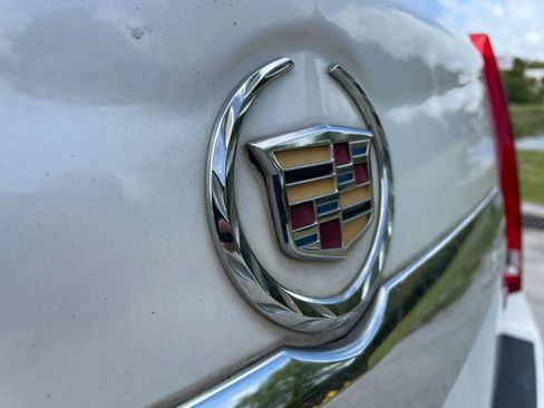 Used 2012 Cadillac SRX Luxury FWD image 9