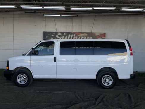Used 2017 Chevrolet Express 2500 LS image 6