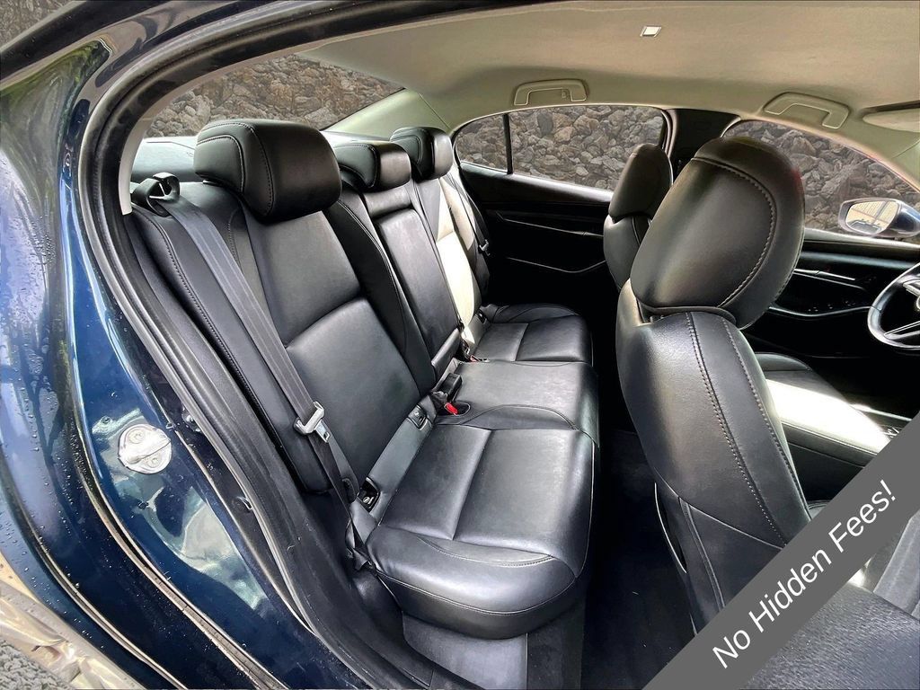 Used 2021 MAZDA MAZDA3 s FWD image 18