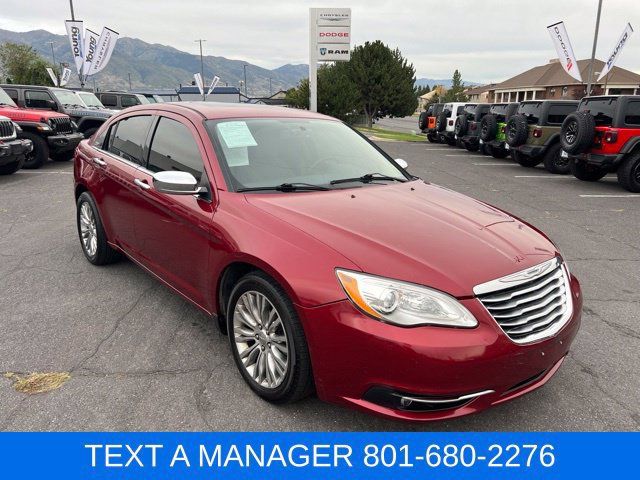 Used 2013 Chrysler 200 Limited FWD image 7