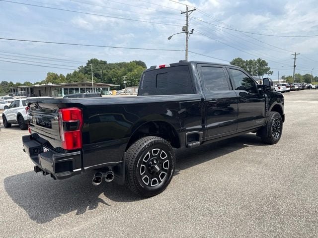 Used 2025 Ford F250 Platinum AWD/4WD image 14