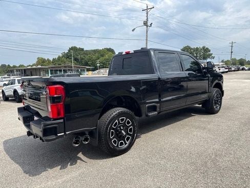 Used 2025 Ford F250 Platinum AWD/4WD image 14