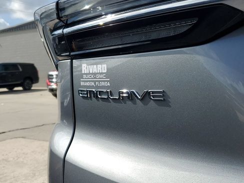 New 2026 Buick Enclave Avenir w/ Super Cruise Package FWD image 9