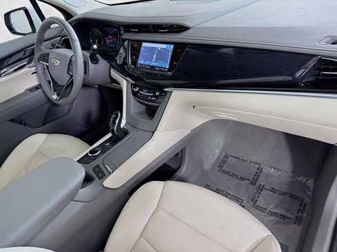 Used 2025 Cadillac XT6 Premium Luxury w/ LPO, Floor Liner Package AWD/4WD image 36
