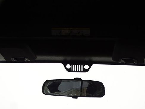 Used 2016 Jeep Wrangler Unlimited Sport image 22