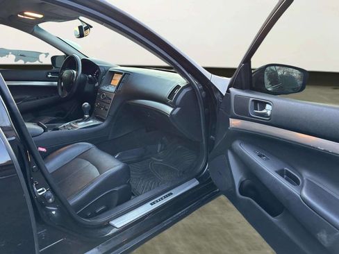 Used 2011 INFINITI G37 x w/ Sport Appearance Package image 19