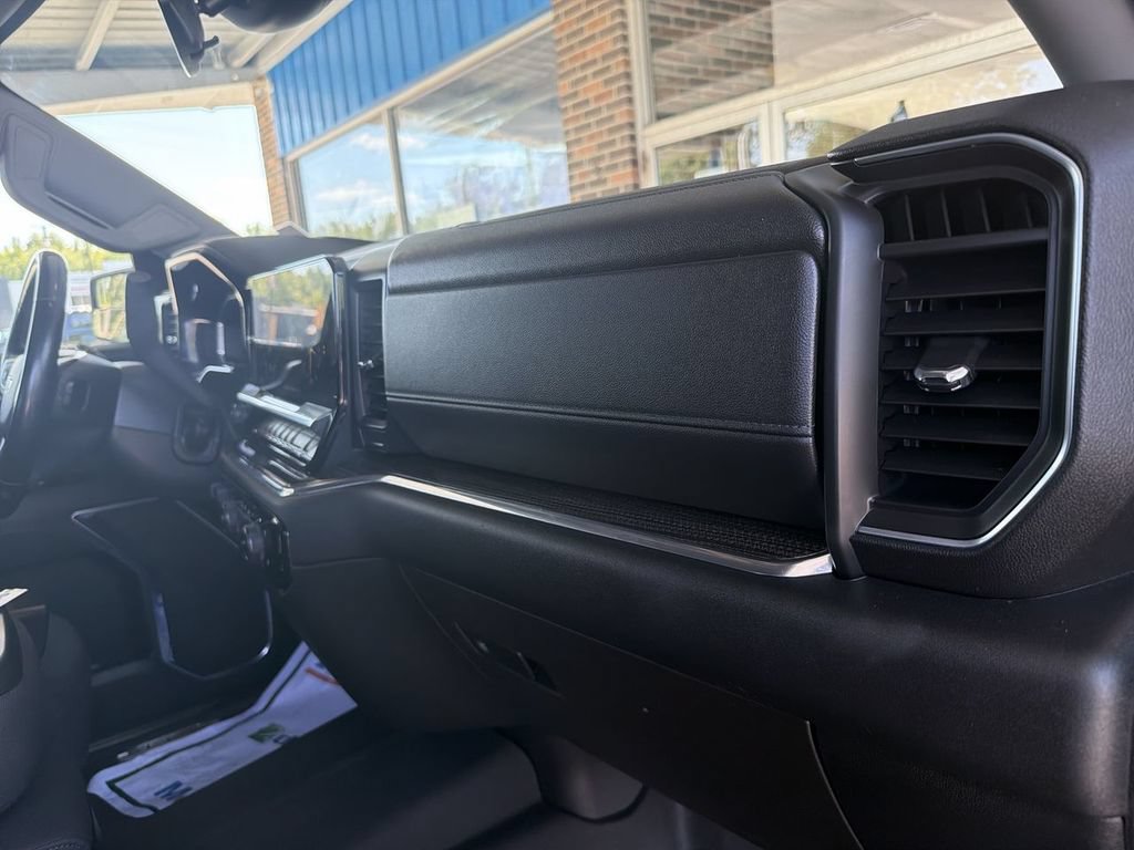 Used 2023 Chevrolet Silverado 1500 RST w/ Z71 Off-Road Package AWD/4WD image 29