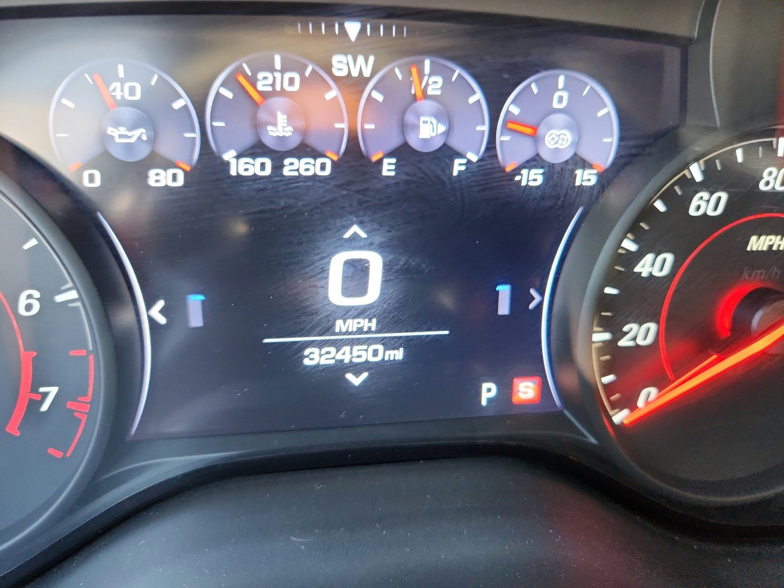 Used 2019 Chevrolet Camaro ZL1 RWD image 14