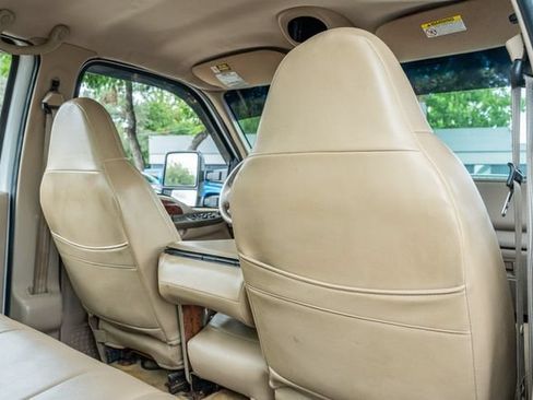 Used 2001 Ford F350 Lariat AWD/4WD image 37