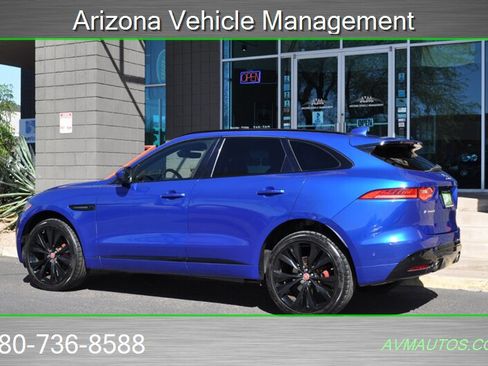 Used 2019 Jaguar F-PACE S image 8