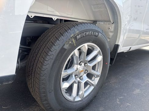 New 2026 Chevrolet Silverado 1500 LT image 9