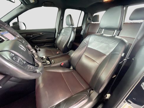 Used 2018 Honda Ridgeline Black Edition image 13