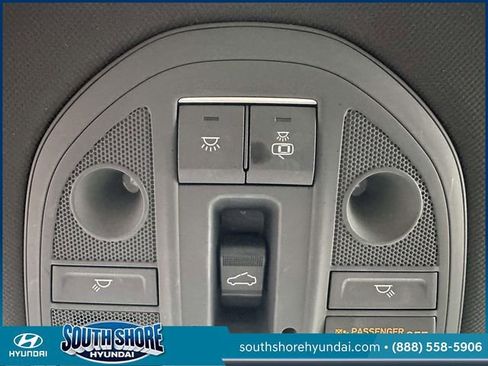 Used 2023 Genesis G70 2.0T w/ Sport Prestige Package image 36