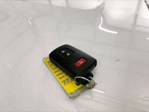 Used 2023 Toyota Tacoma TRD Sport AWD/4WD image 9