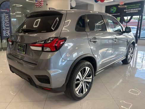 Used 2025 Mitsubishi Outlander Sport ES AWD/4WD image 12