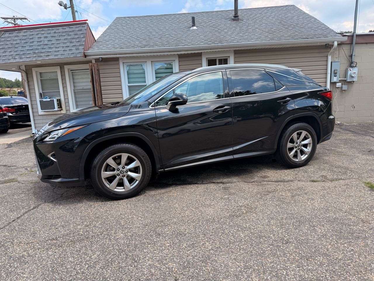 Used 2019 Lexus RX 350 AWD w/ Navigation Package image 3