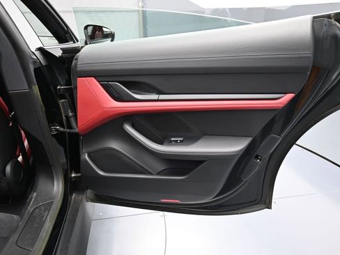 Certified 2023 Porsche Taycan image 25