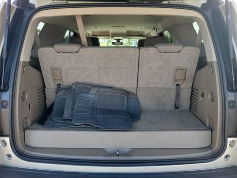 Used 2016 Chevrolet Tahoe LS RWD image 8
