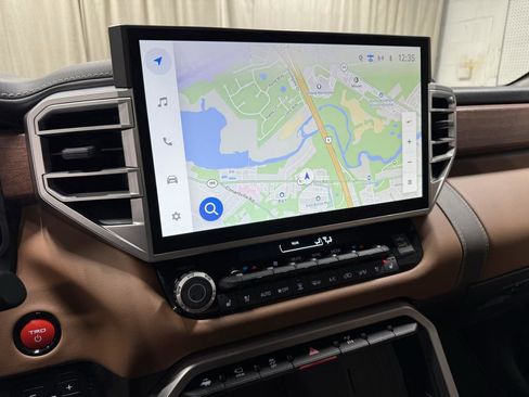 Used 2025 Toyota Sequoia 4WD image 13