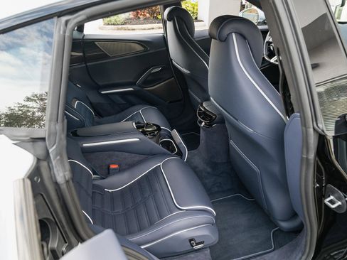 Used 2025 Ferrari Purosangue image 36