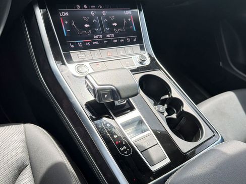 Used 2023 Audi Q8 Premium Plus w/ Premium Plus Package AWD/4WD image 24