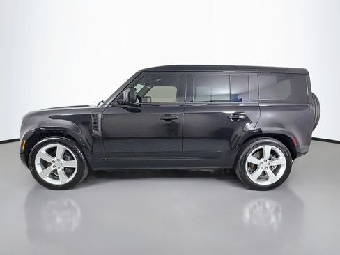 Used 2025 Land Rover Defender 110 X-Dynamic SE AWD/4WD image 8