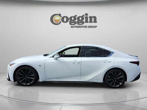 Used 2021 Lexus IS 350 F Sport image 3