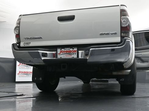 Used 2010 Toyota Tacoma 4x4 Double Cab image 42