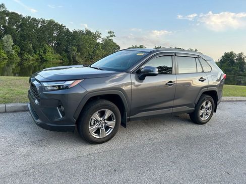 Used 2024 Toyota RAV4 XLE w/ Convenience Package FWD image 2