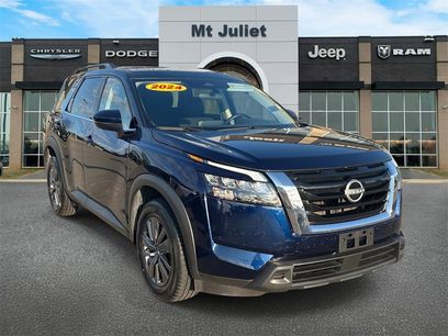 Used 2024 Nissan Pathfinder SV