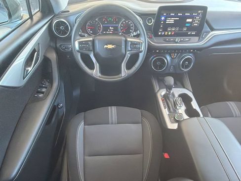 Used 2024 Chevrolet Blazer LT w/ Convenience Package FWD image 12