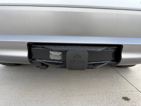 Used 2024 Toyota Highlander Platinum AWD/4WD image 13
