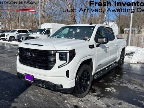 Used 2022 GMC Sierra 1500 Elevation w/ Elevation Premium Package image 1