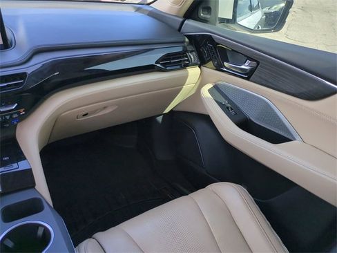 Used 2023 Acura MDX SH-AWD w/ Advance Package image 20