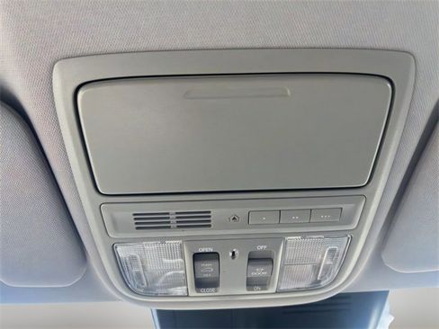 Used 2018 Honda CR-V EX-L image 15