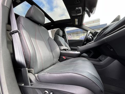 Certified 2025 Acura RDX w/ Advance Package AWD/4WD image 12