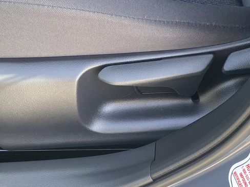 Certified 2025 Toyota Prius LE image 28