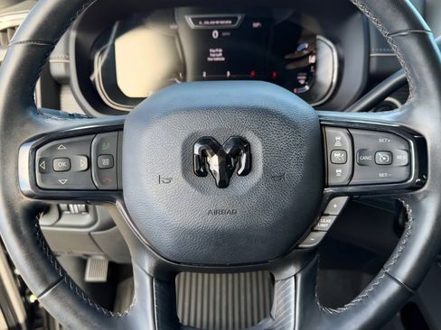 Used 2024 RAM 2500 Limited image 20