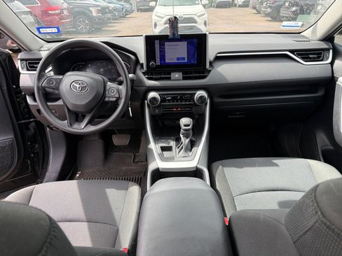 Used 2023 Toyota RAV4 LE FWD image 19