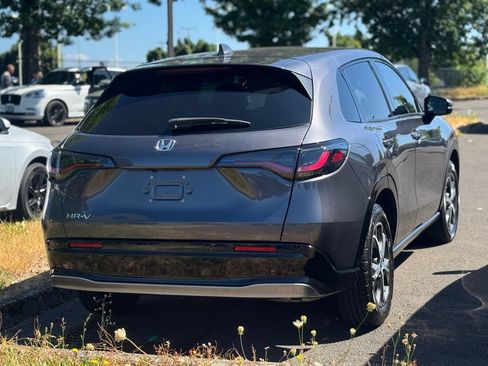 Used 2023 Honda HR-V EX-L image 2