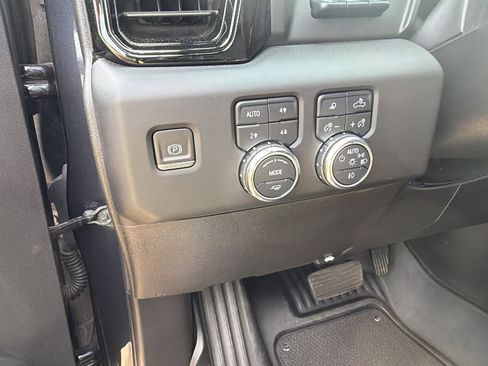 Used 2023 GMC Sierra 1500 AT4 w/ Technology Package image 26