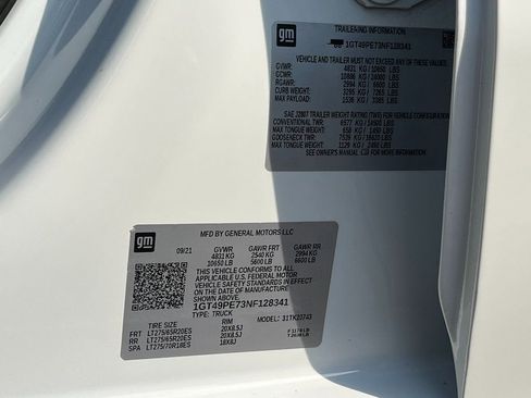 Certified 2022 GMC Sierra 2500 AT4 w/ Snow Plow Prep/Camper Package image 16