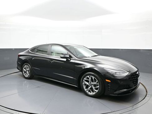 Certified 2023 Hyundai Sonata SEL FWD image 4