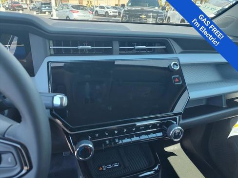 New 2027 Chevrolet Bolt RS w/ Technology Package FWD image 11