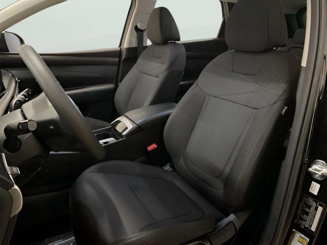 Used 2026 Hyundai Tucson SE FWD image 59