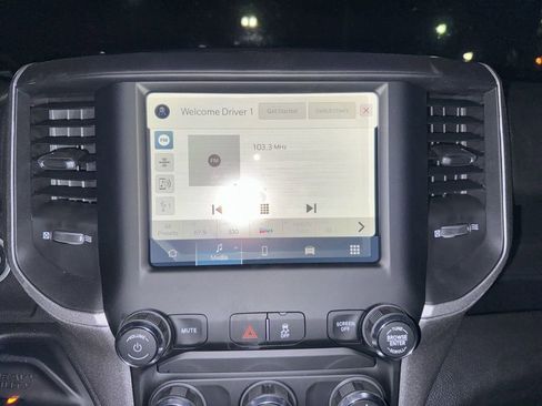 New 2024 RAM 2500 Tradesman AWD/4WD image 34