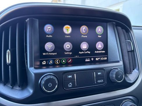 Used 2022 Chevrolet Colorado Z71 w/ Z71 Midnight Edition AWD/4WD image 36