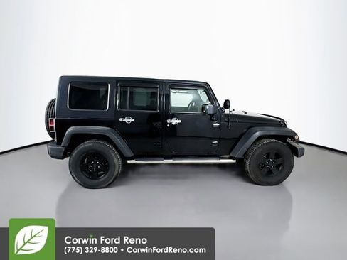 Used 2009 Jeep Wrangler X image 8