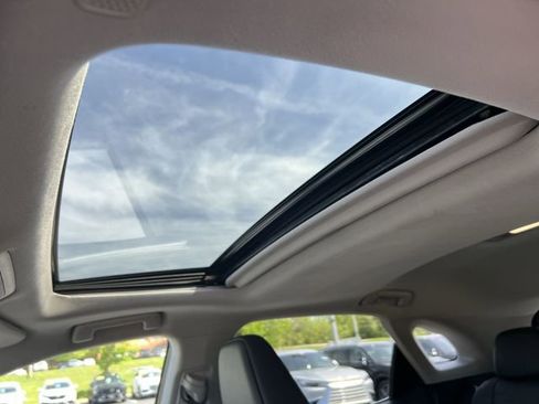 Used 2022 Lexus RX 350 AWD w/ Premium Package image 20